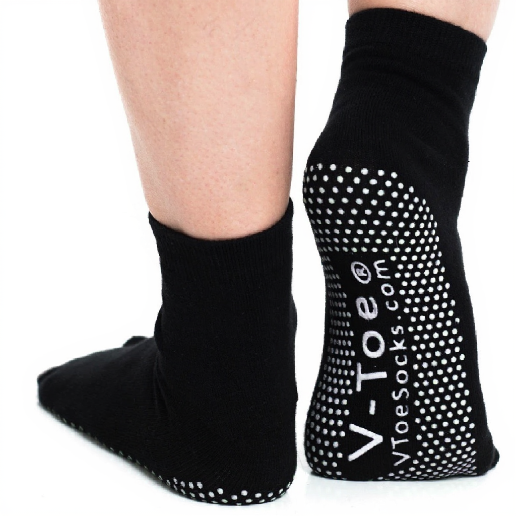 V-Toe Flip Flop Socks Casual Nonskid Socks - Black Solid Big Toe Tabi Socks