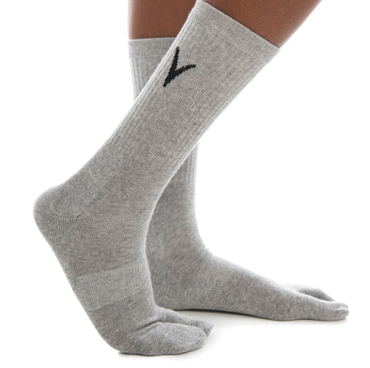 V-Toe Athletic Flip-Flop Tabi Big Toe Crew Socks - Light Gray